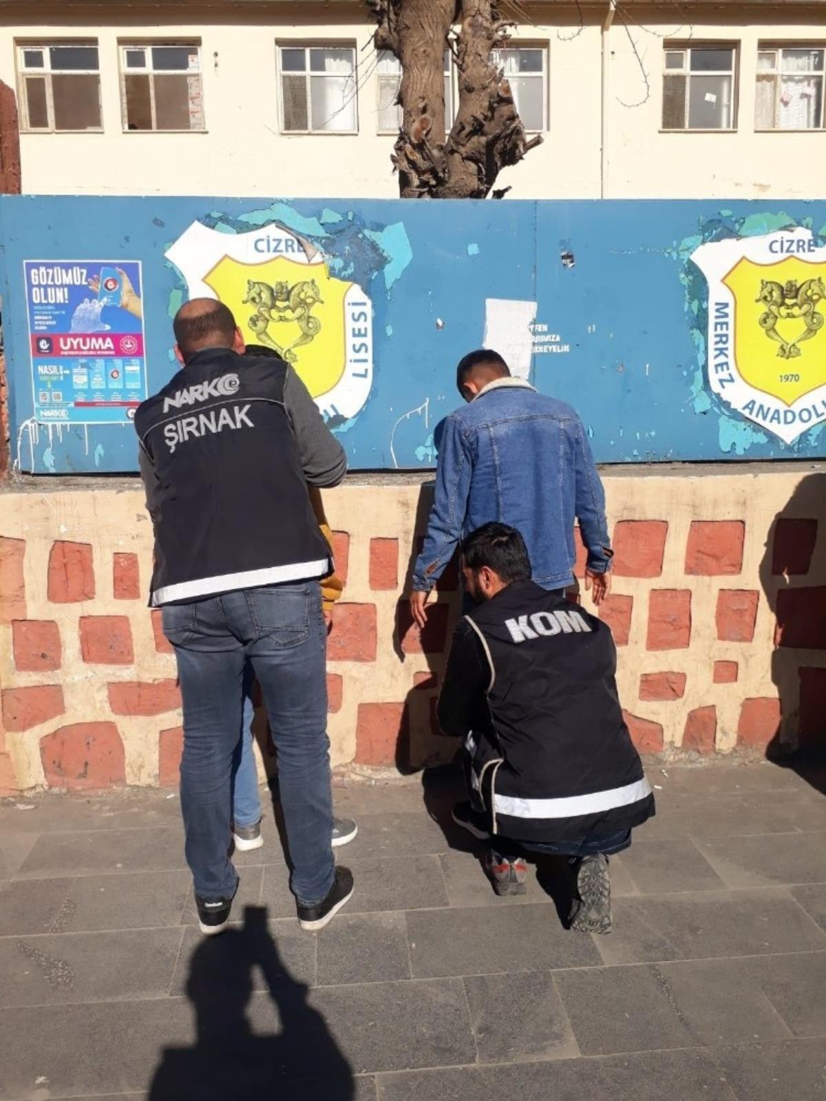 Cizre&rsquo;de uyuşturucu denetimi