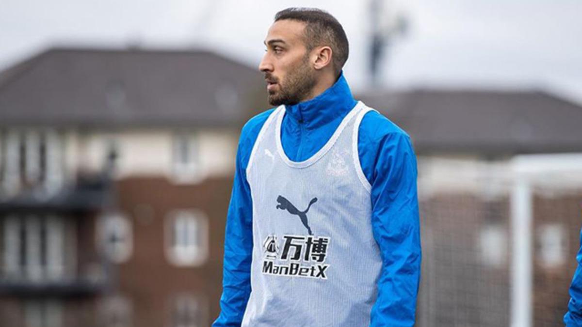 Milli futbolcu Cenk Tosun Everton'a d&ouml;nd&uuml;