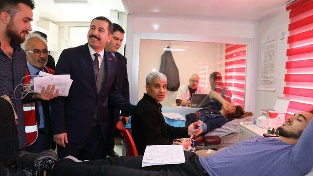 Baydilli kan bağışı etkinliğine katıldı