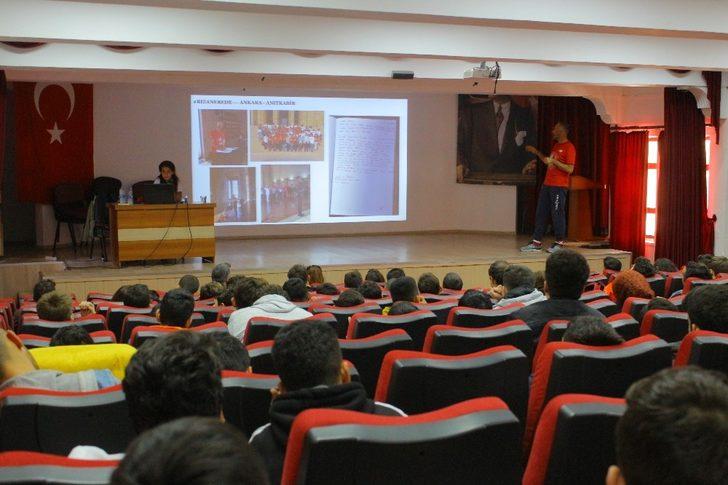 İyilik için koştu, öğrencilere örnek oldu G5