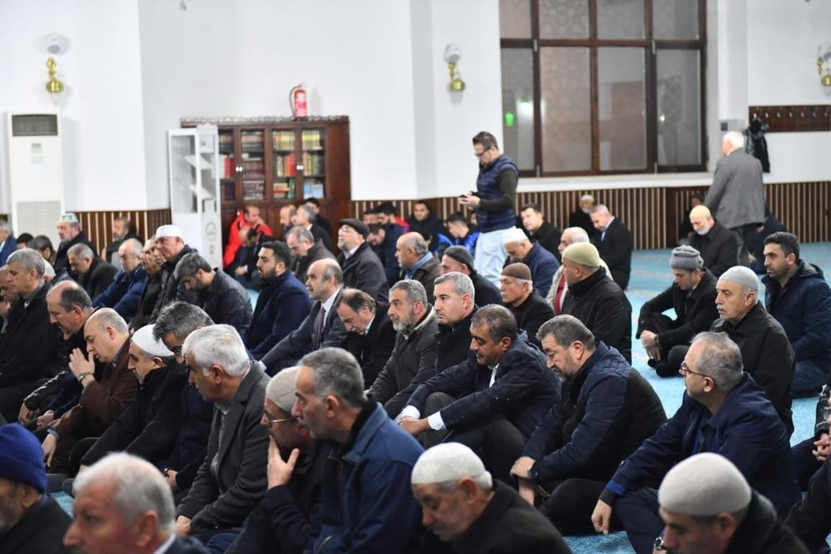 Yeşilyurt&rsquo;ta İdlip zaferi i&ccedil;in fetih suresi okundu