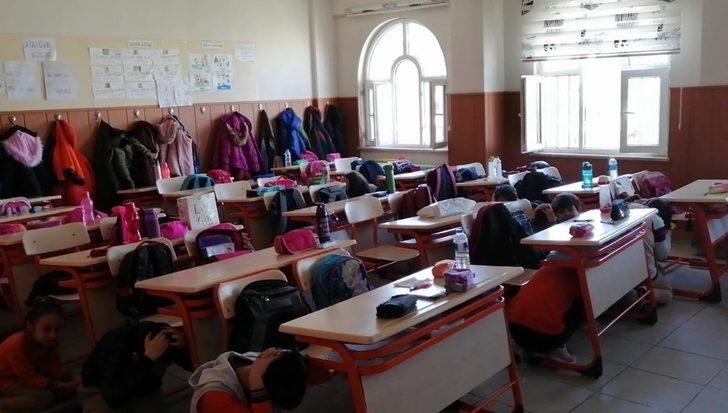 İlkokulda deprem tatbikatı G1