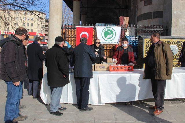 Türk Anneler Derneği şehitleri andı