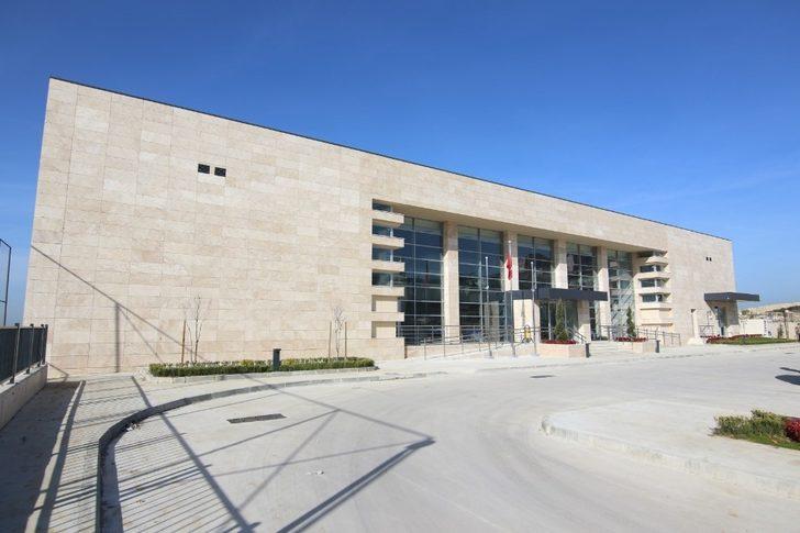 Dilovası’nın ilk yüzme havuzu hizmete açıldı G2