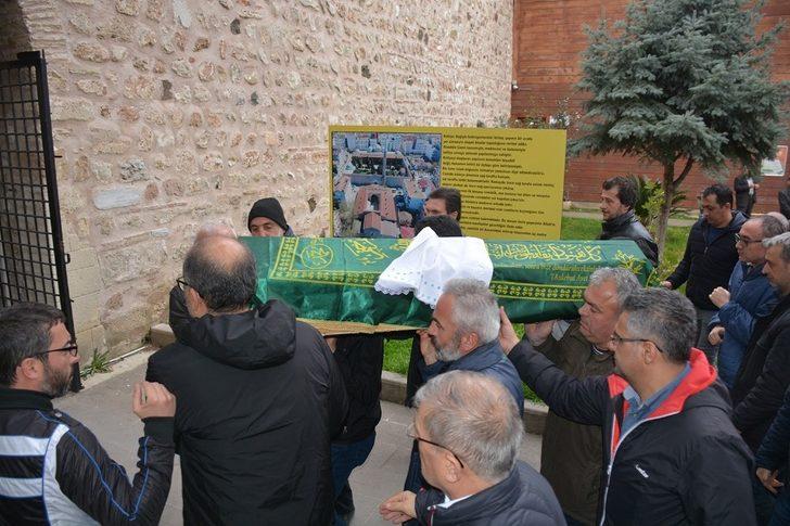 Minik Çınar lösemiye yenildi G3