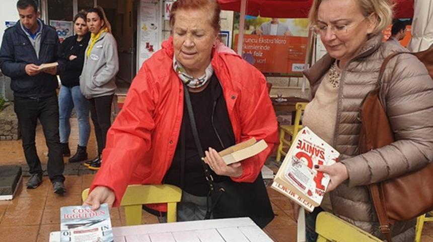 CHP &Ccedil;eşme kadın kollarından "Dolaşan Kitap" kampanyası