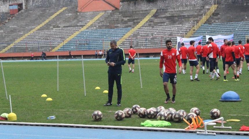 Serkan Afacan: "Sarıyer maçına kazanmak için çıkacağız"