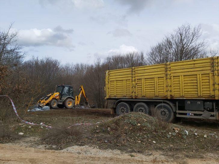Kırklareli'nde ormanlık alana kimyasal varil atan 2 şüpheli yakalandı G1