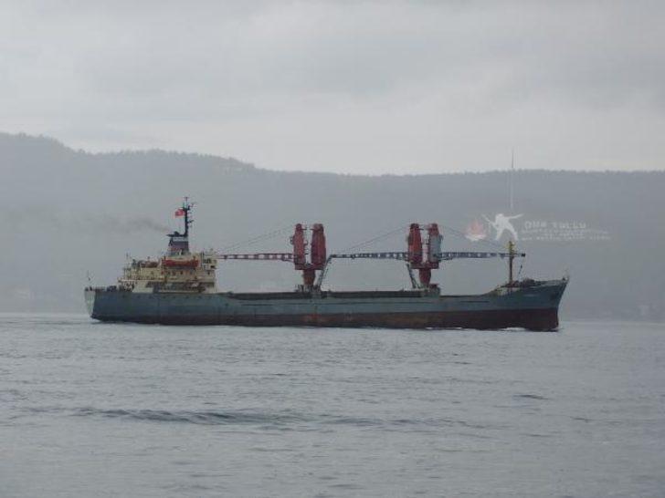 Rus askeri kargo gemisi 'Dvinitsa-50' Çanakkale Boğazı'ndan geçti G1