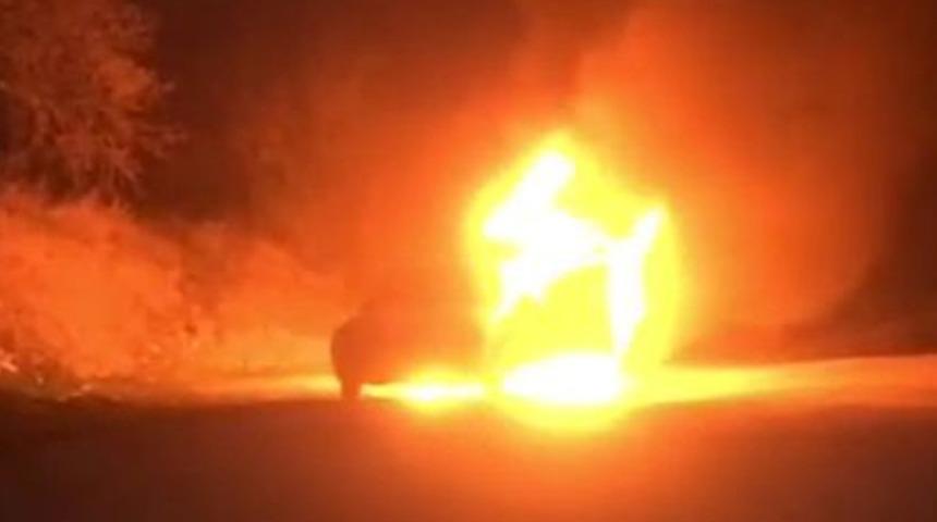 Korkunç! Bir anda alev topuna döndü