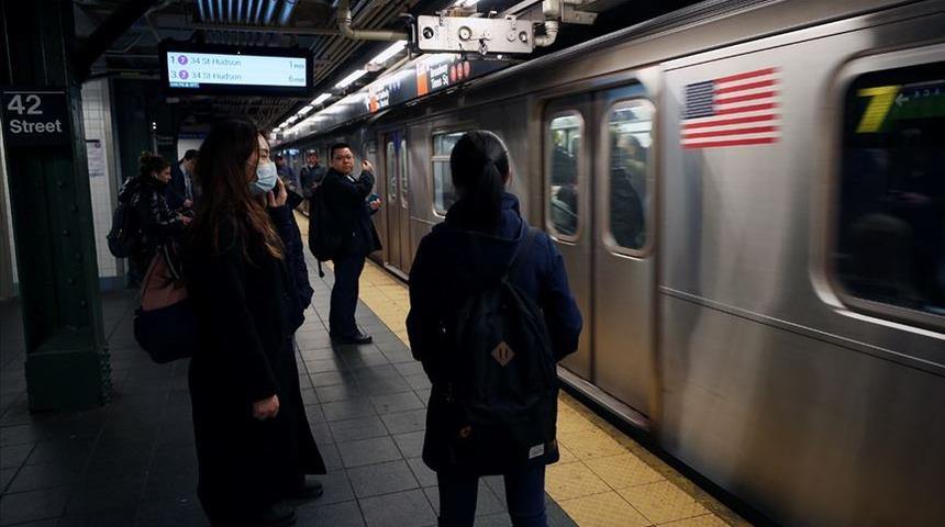 ABD Senatosu'ndan koronavir&uuml;s (Kovid-19) i&ccedil;in 8,3 milyar dolarlık b&uuml;t&ccedil;eye onay