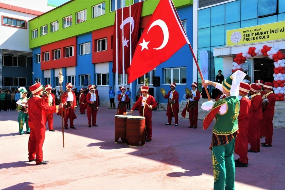 Geleceğe Değer Katan Hayatlar Projesi&rsquo;nin a&ccedil;ılış t&ouml;reni d&uuml;zenlendi