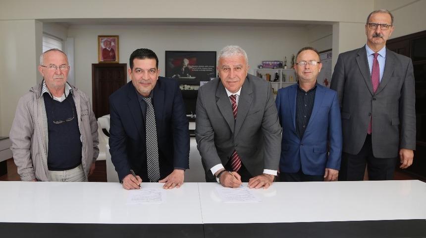 Aydın&rsquo;da ehil ve ehliyetli olmayan ustalar, artık mezarlıkta &ccedil;alışamayacak