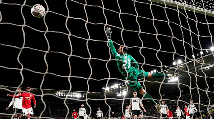 Derby County-Manchester United ma&ccedil; sonucu: 0-3 (FA Cup)