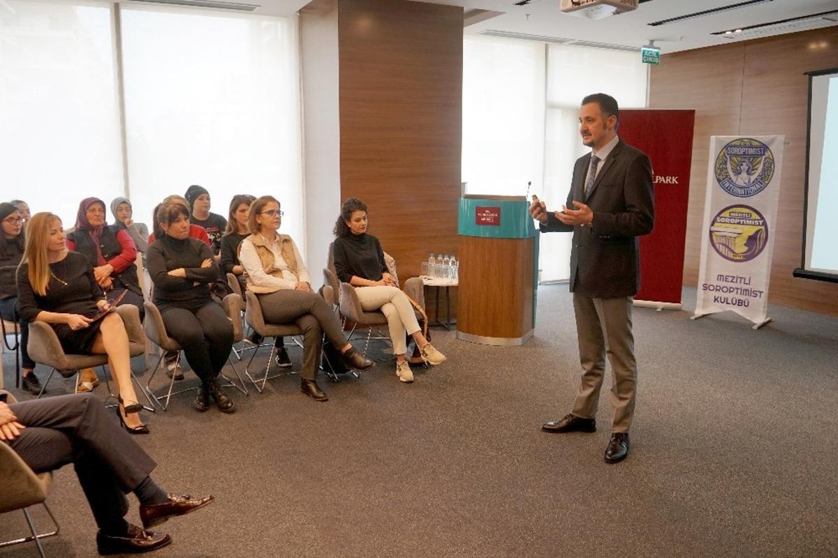 Obezite Tedavisinde Multidisipliner Yaklaşımlar Sempozyumu d&uuml;zenlendi