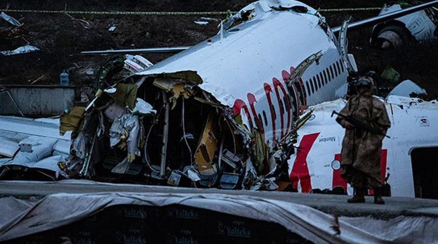 İstanbul'da pistten &ccedil;ıkan u&ccedil;ağın pilotuyla ilgili yeni gelişme