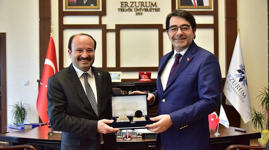 TCCBİKO Başkanı Atay&rsquo; dan ET&Uuml; Rekt&ouml;r&uuml; &Ccedil;akmak&rsquo;a ziyaret