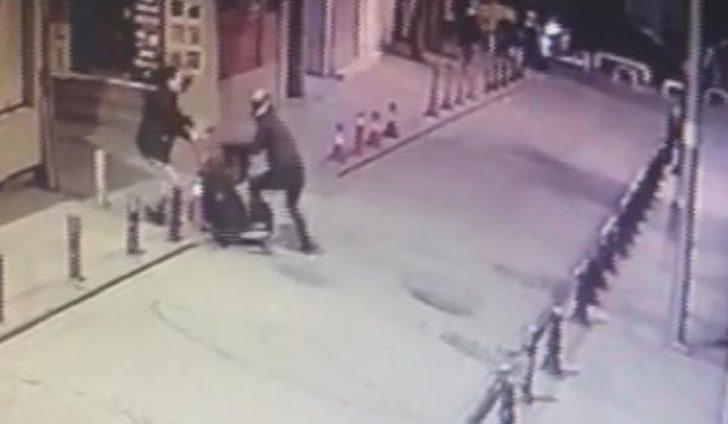 İstanbul'da kuyumcu kuryesine gasp girişimi! Eşi kurtardı G2