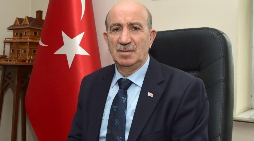 Kamyoncular sorunlarının &ccedil;&ouml;z&uuml;m&uuml;n&uuml; bekliyor