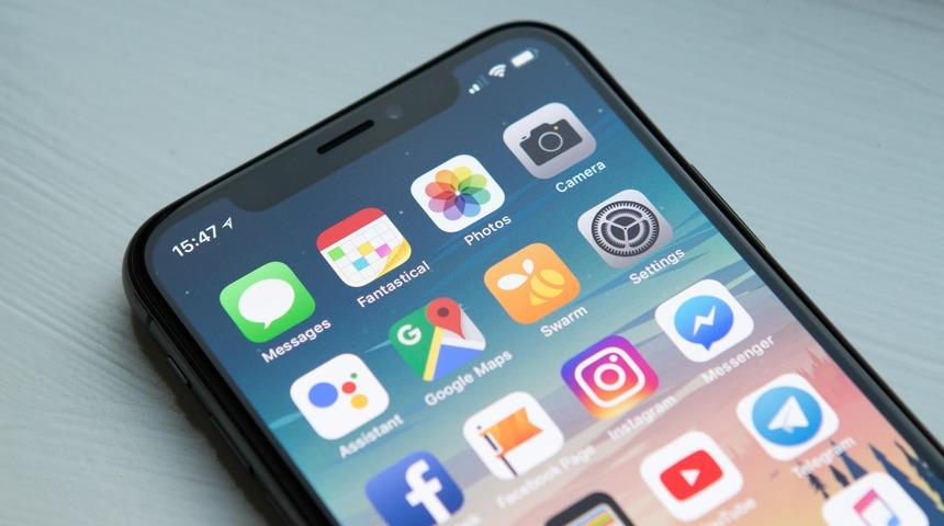 İşte bu olmadı: Apple iPhone'larda reklam g&ouml;sterecek!