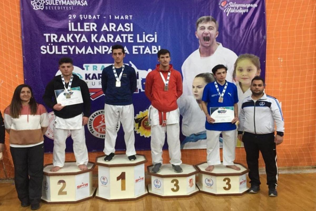 S&uuml;leymanpaşa Trakya Karate Ligine ev sahipliği yaptı