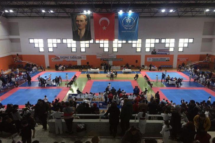 Süleymanpaşa Trakya Karate Ligine ev sahipliği yaptı G5