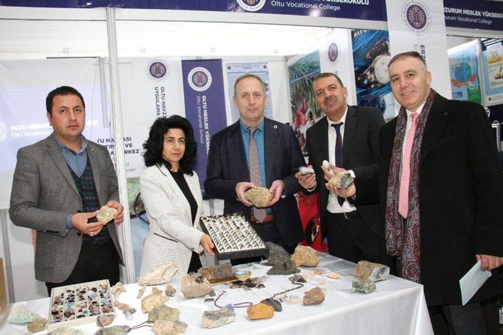 Fuarın gözdesi Oltu stantları oldu G4