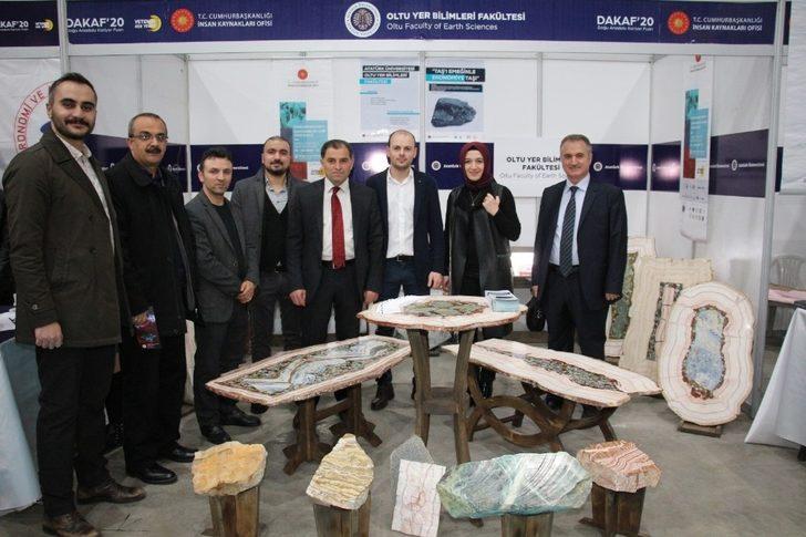 Fuarın gözdesi Oltu stantları oldu G5