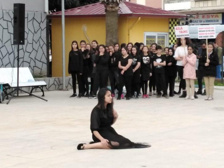 Öğrencilerden 8 Mart Dünya Kadınlar Günü etkinliği G5