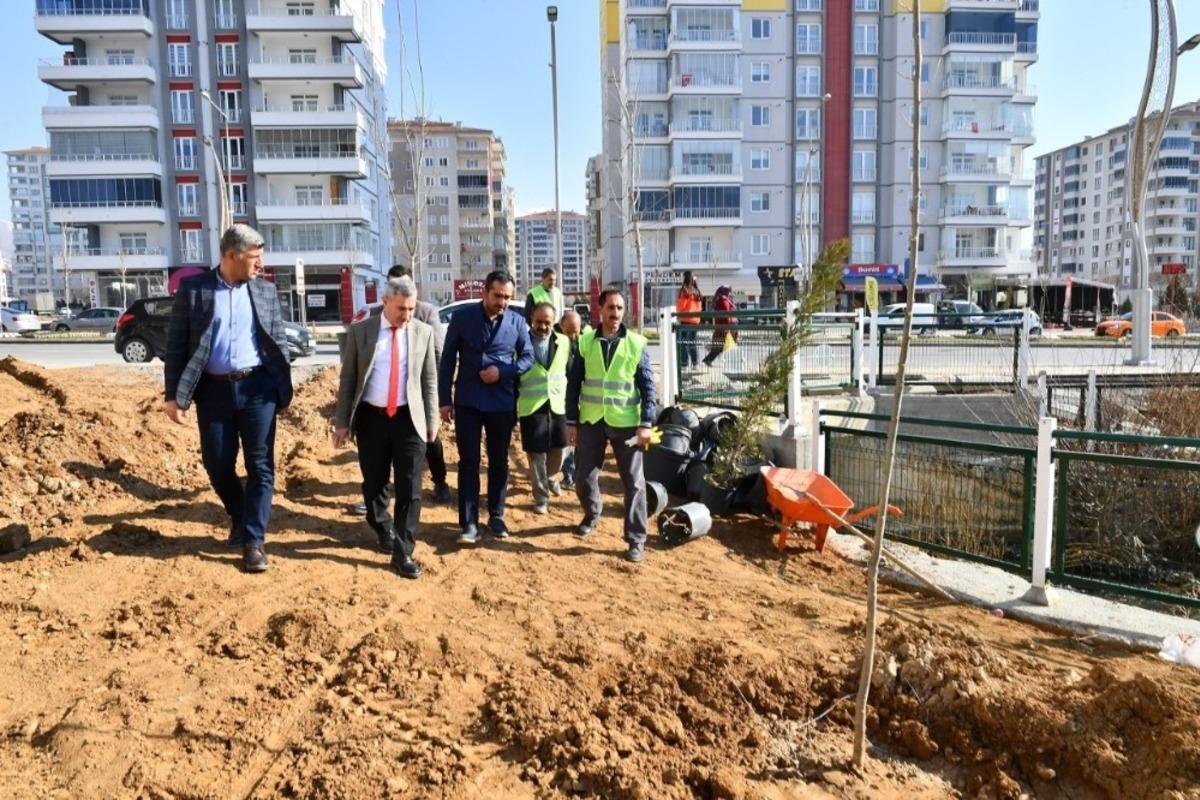 Yeşilyurt&rsquo;ta yeşil alanlar arttırılıyor