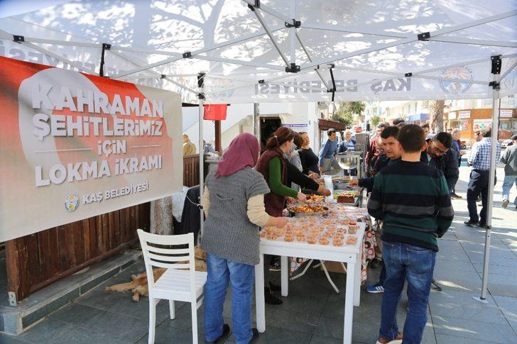 İdlib şehitleri için mevlit ve lokma G5