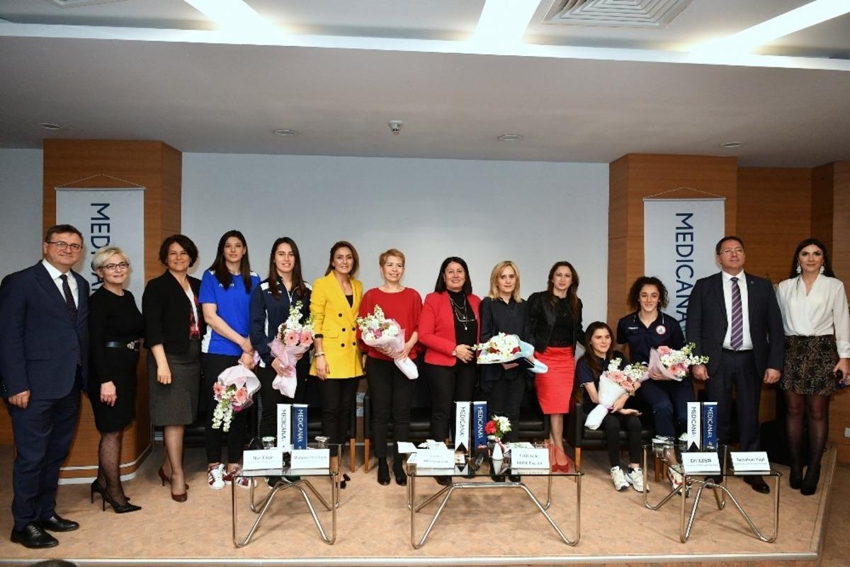 Beylikd&uuml;z&uuml;&rsquo;nde kadın ve spor konuşuldu