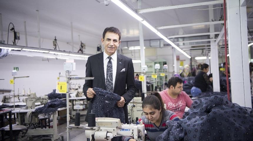 Hazır giyim ve tekstilde kadın istihdam oranı y&uuml;zde 55