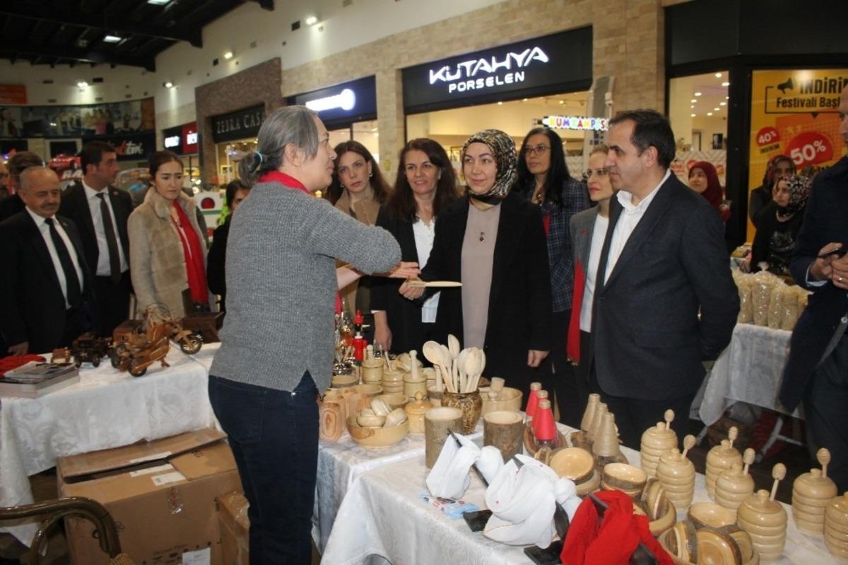 Highway&rsquo;de, Kadın Emek Pazarı a&ccedil;ıldı