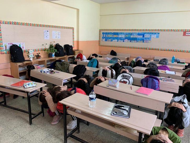 Safranbolu’da okullarda deprem tatbikatı G2