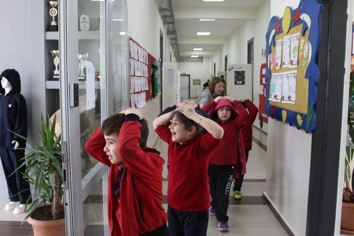 Safranbolu’da okullarda deprem tatbikatı G3