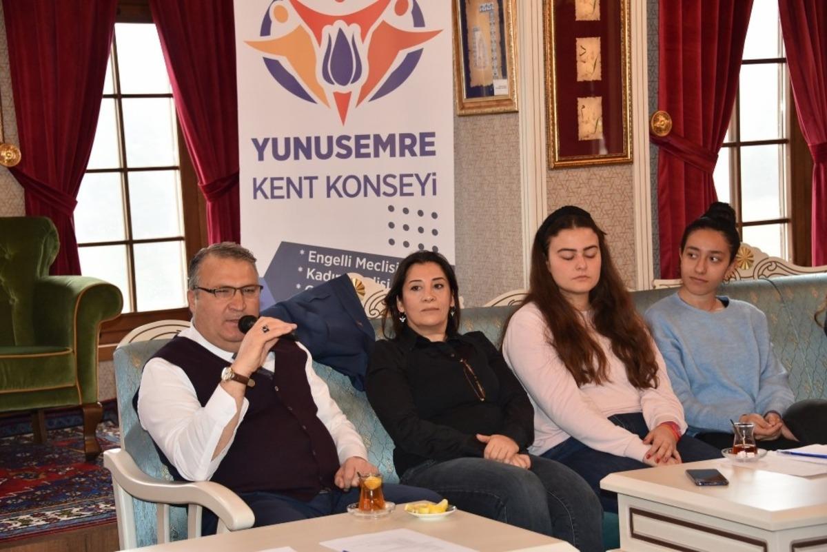 Yunusemre Kent Konseyi &Ouml;ğrenci &Ccedil;alıştayı yapıldı