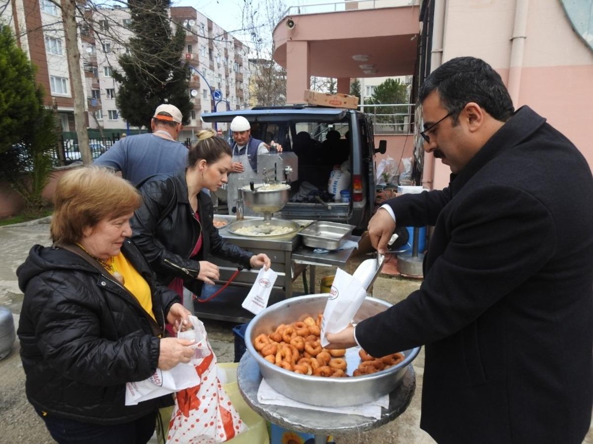 İdlib şehitleri i&ccedil;in lokma hayrı yapıldı