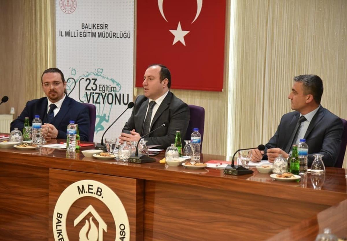 Balıkesir&rsquo;de "T&uuml;rk&ccedil;e S&ouml;z Varlığı" toplantısı yapıldı