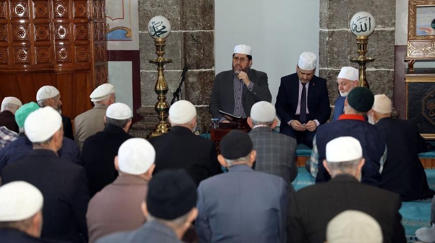 İlkadım Belediyesinden şehitler için mevlit