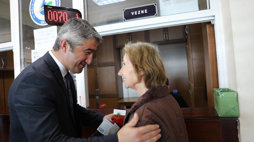 Başkan Oktay: &ldquo;Emeğin &ouml;znesi kadınlardır&rdquo;