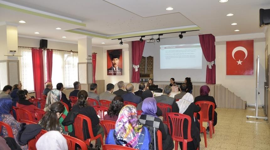 Safranbolu&rsquo;da okul y&ouml;neticilerine "korona vir&uuml;s" bilgilendirmesi