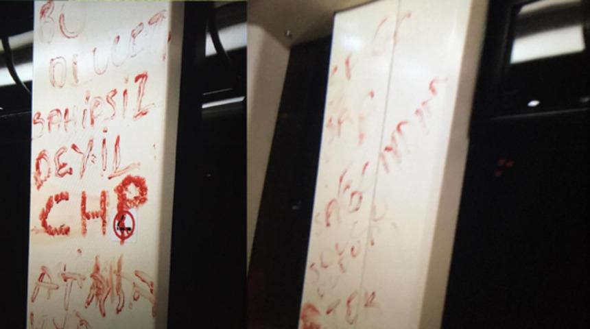 Eskişehir'de tramvayda dehşet! Vücudunu keserek kanıyla yazdı