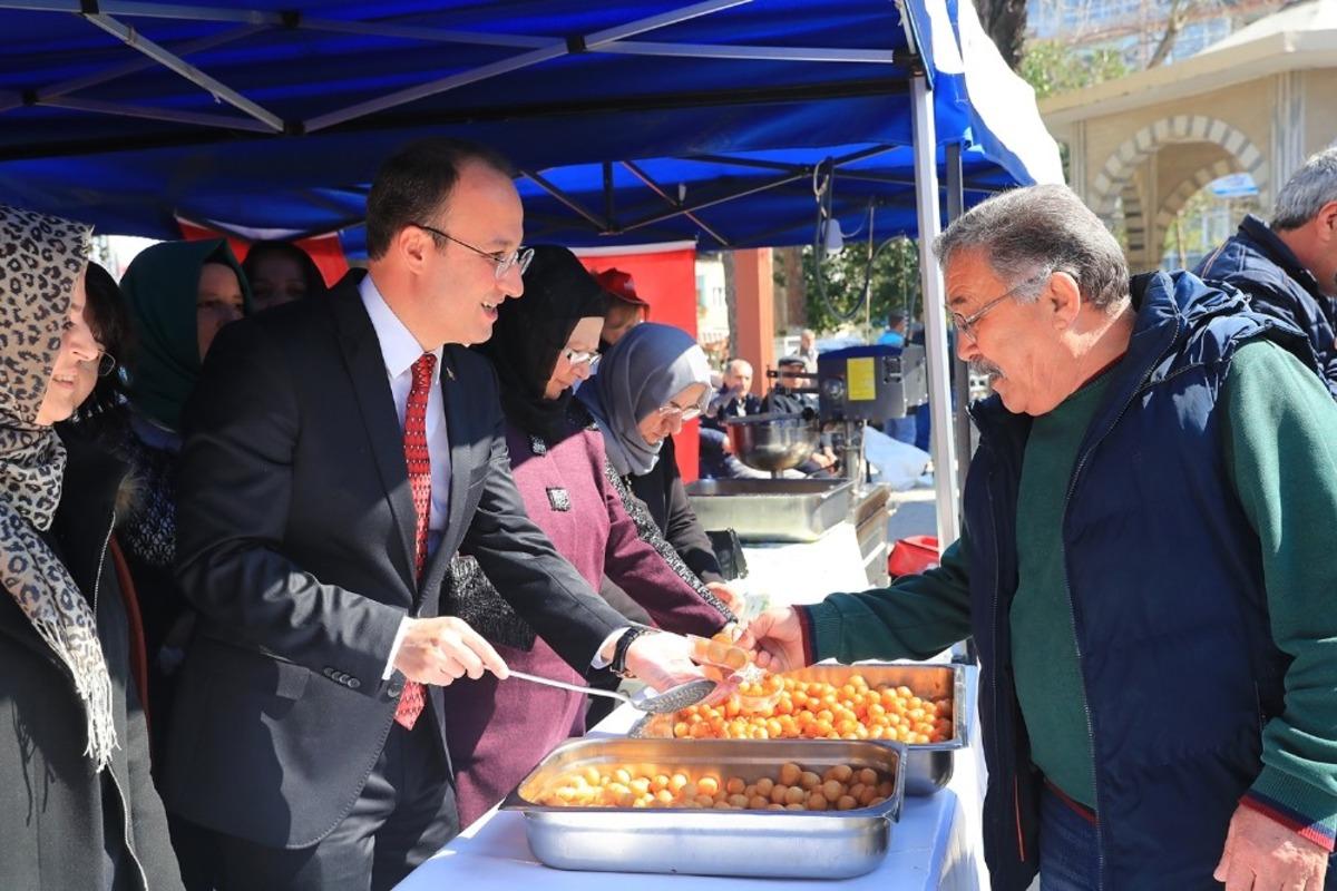 Başkan &Ouml;rki: &ldquo;T&uuml;rk Halkı hayır i&ccedil;in adeta yarışıyor&rdquo;