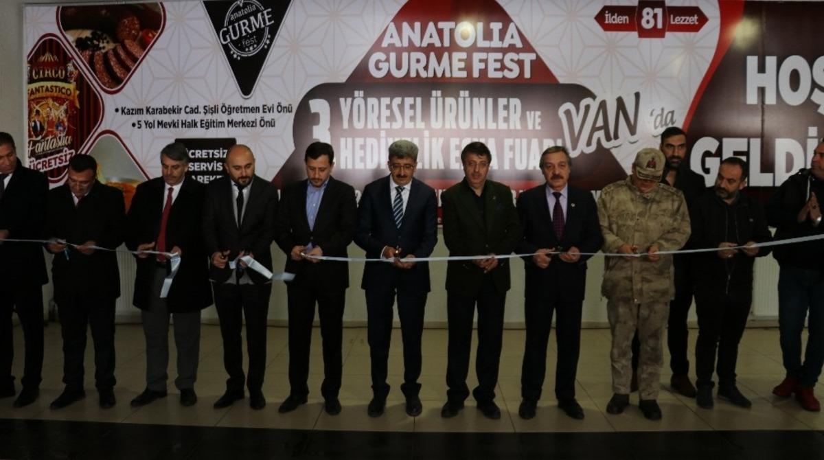 Van&rsquo;da &rsquo;3. Y&ouml;resel &Uuml;r&uuml;nler ve Hediyelik Eşya Fuarı&rsquo;