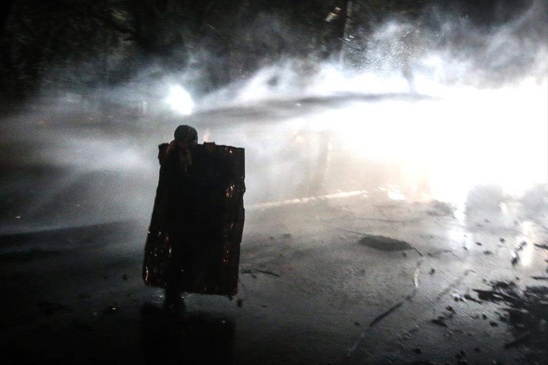 Yunanistan'dan m&uuml;ltecilere &ccedil;ok sert m&uuml;dahale