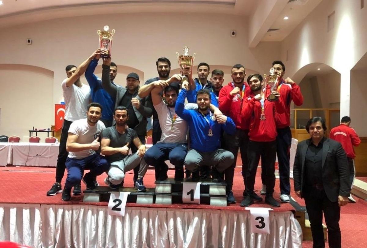 Bayburt &Uuml;niversitesi &lsquo;Bilek G&uuml;reşi&rsquo; takımından b&uuml;y&uuml;k başarı