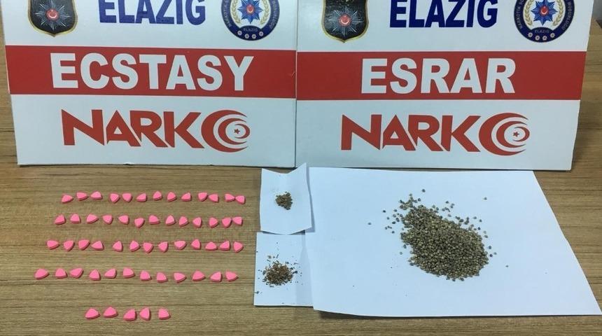 Elazığ&rsquo;da uyuşturucu taciri su&ccedil; &uuml;st&uuml; yakalanıp, tutuklandı