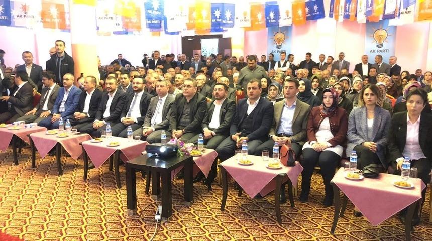 AK Parti Kozaklı il&ccedil;e kongresi yapıldı