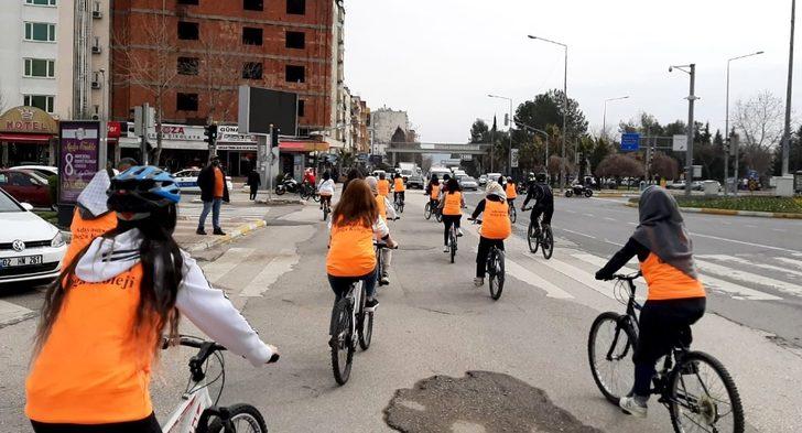 Pedallar bu kez kadınlar için çevrildi G4